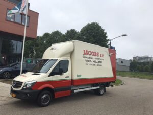 Bent u op zoek naar een professioneel verhuisbedrijf in Arnhem? Jacobs Verhuizingen BV in Velp, nabij Arnhem, helpt u graag bij de binnenlandse en buitenlandse verhuizingen.