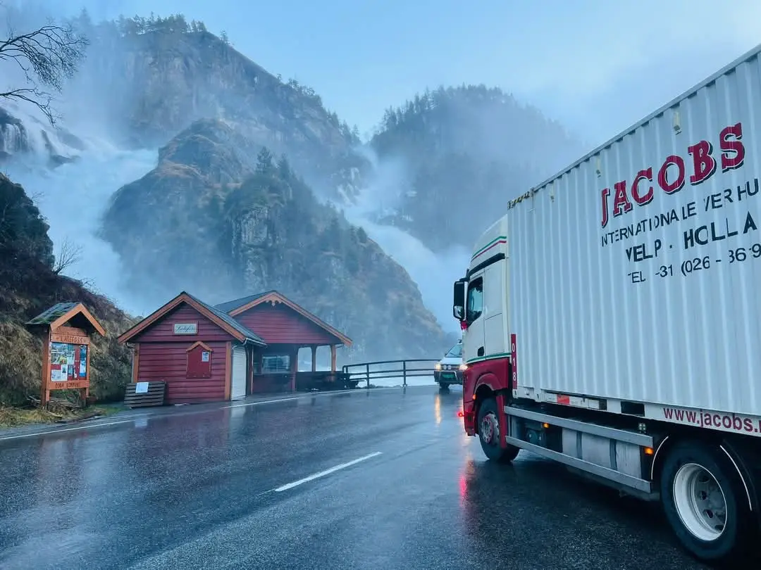 Waterval-Jacobs-Verhuizingen-BV